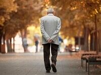 بازنشسته با حقوقش چند گرم طلا می‌تواند بخرد؟ / قدرت خرید حقوق از ۱۴۰۰ تا امروز چقدر آب رفت؟